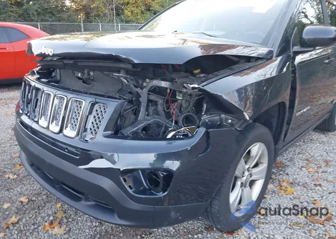 2014 Jeep Compass Latitude z USA, uszkodzony, nr VIN 1C4NJDEB4ED538432